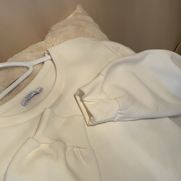 Zara Peplum Long Sleeve - Picture 3 of 6